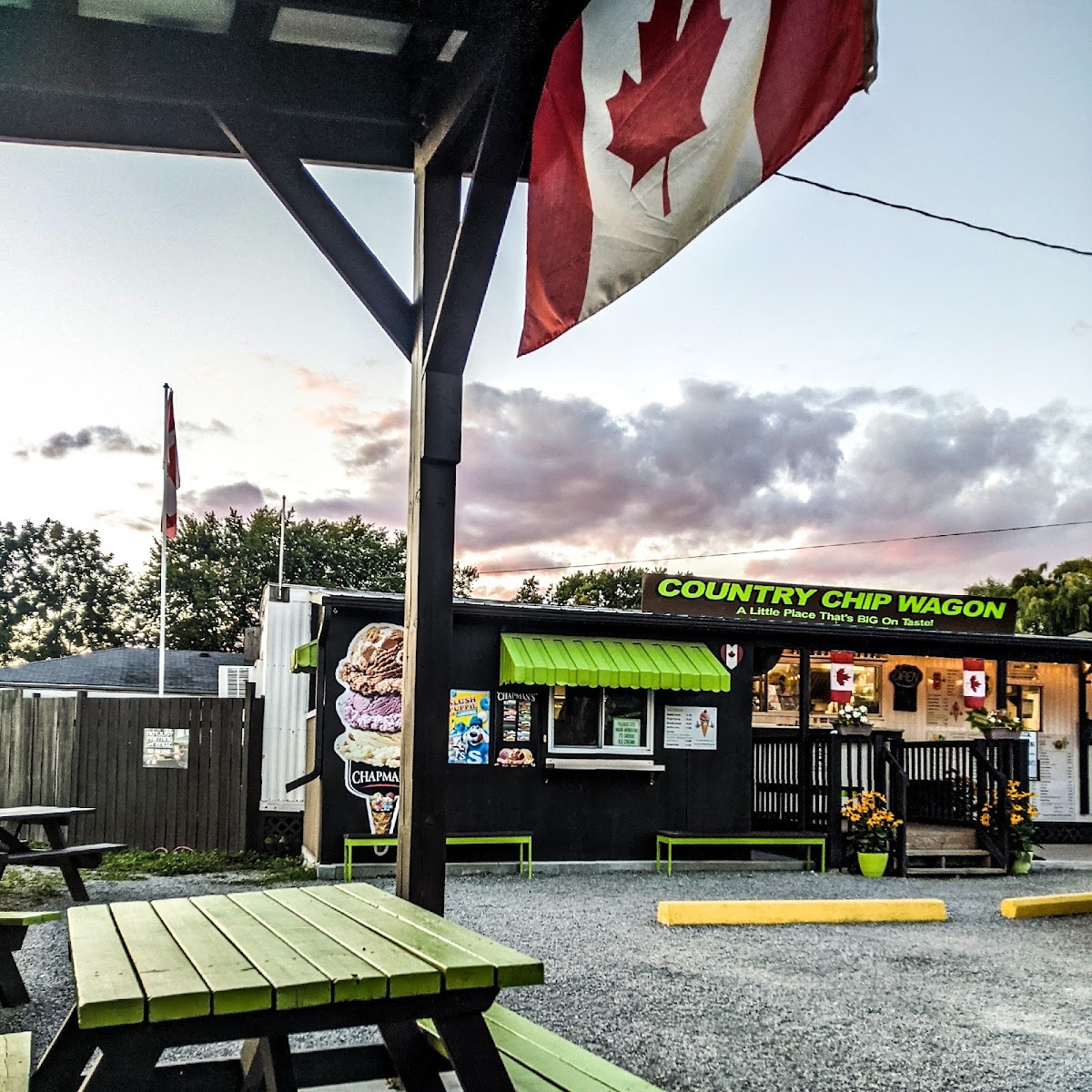Country Chip Wagon